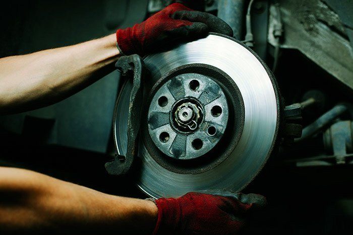 Dependable brake repairs by the motor mechanic in Nerang