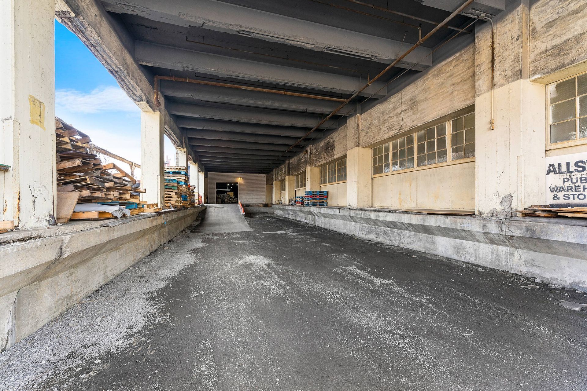 allstate warehouse dock