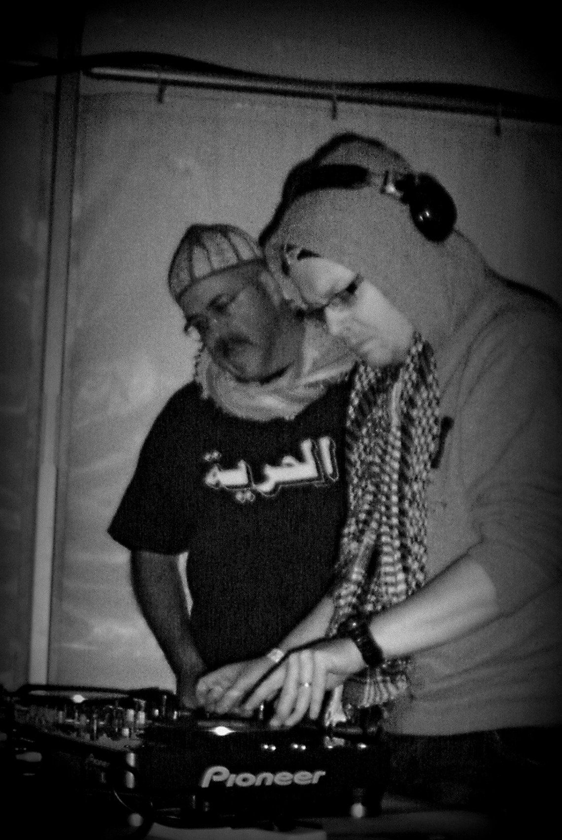 Vince and Guy, DJ set