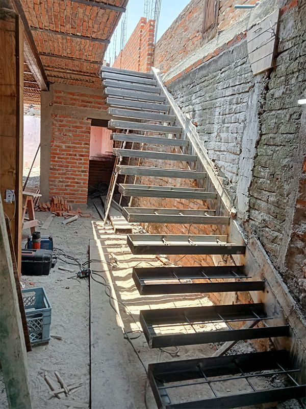 HERRERIA Y CORTINAS METALICAS ROFA