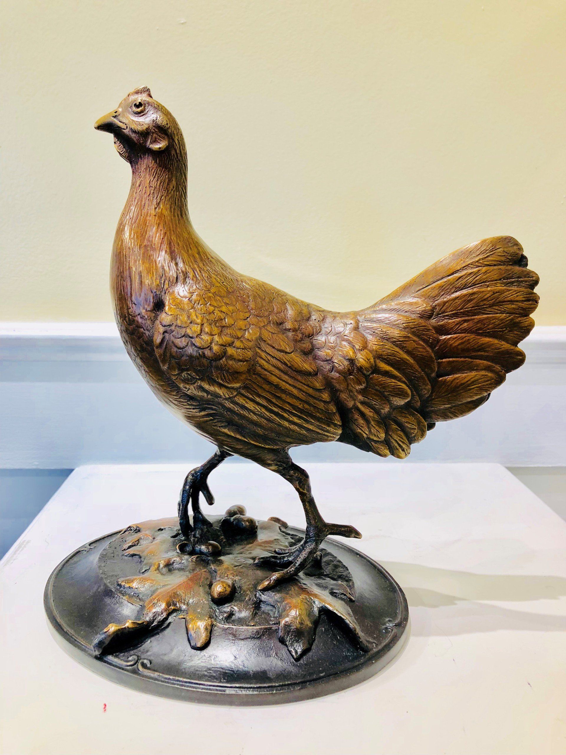 Roost chicken sculpt