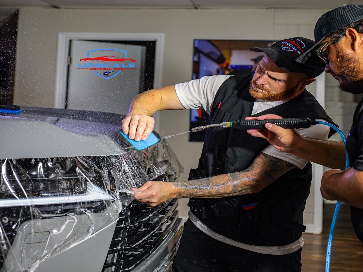 Professional PPF Installer