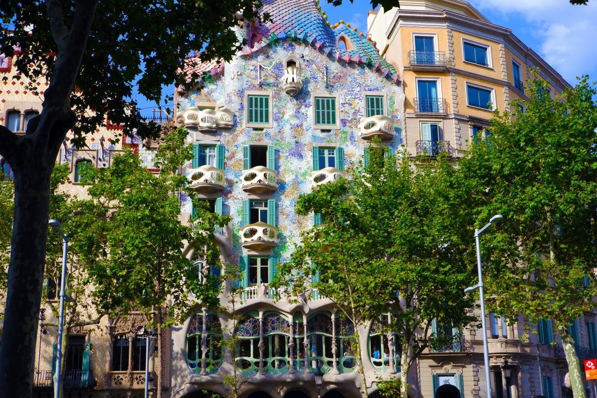 Paseo de Gracia: alojarse en Barcelona para un fin de semana de turismo