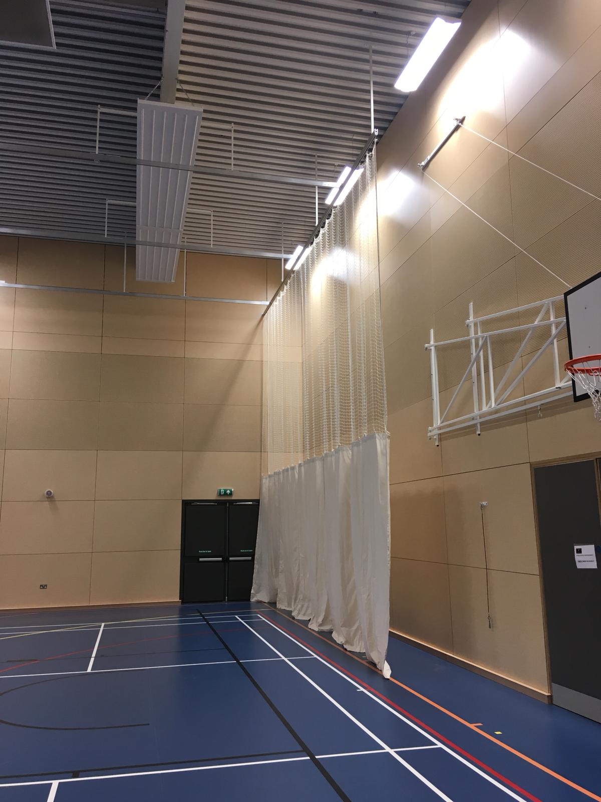 bowlers end protection net for indoor cricket