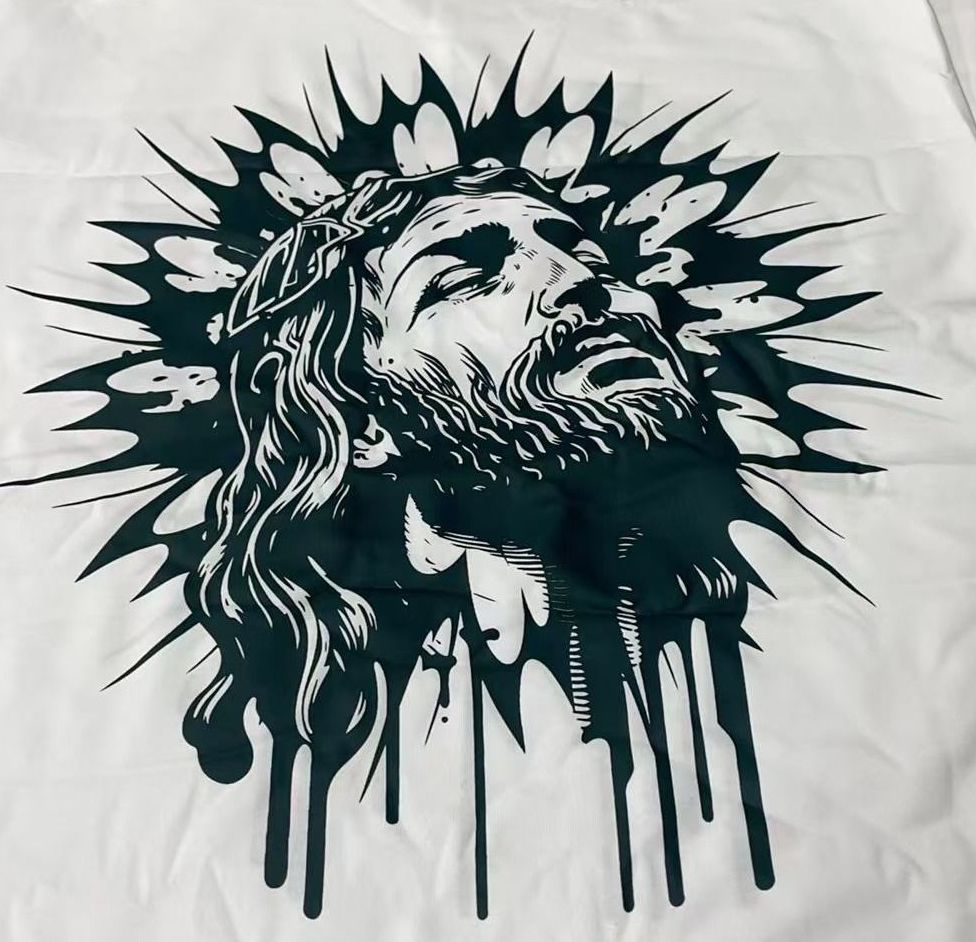 A black and white drawing of jesus with a crown of thorns on his head