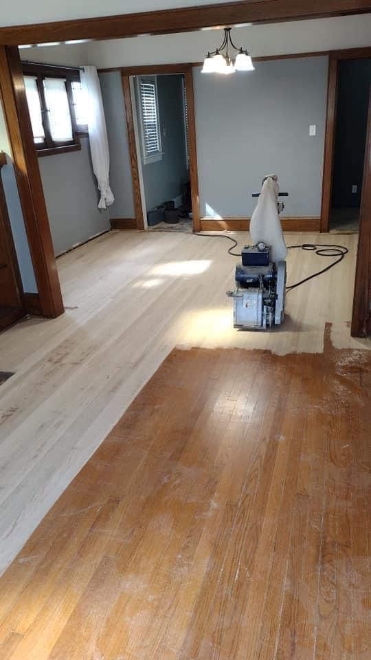 what grit sandpaper for refinishing hardwood floors