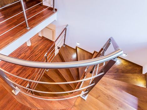 hardwood staircase refinishing