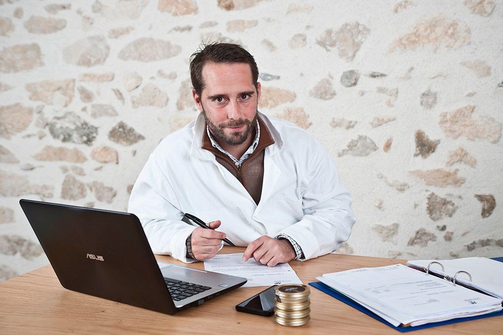 Romain Belloir, gérant de l'atelier de l'escargot français