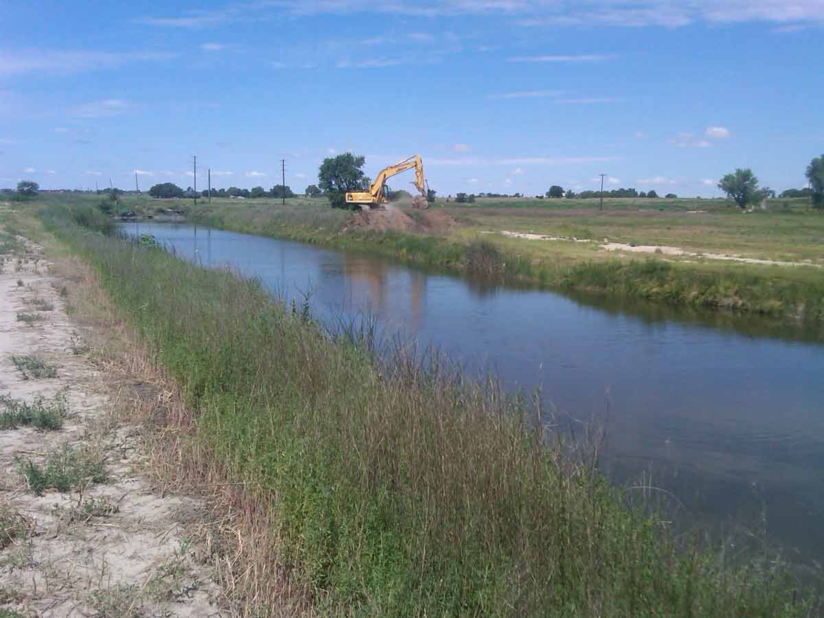 River and excavator - Excavation in Lamar, CO