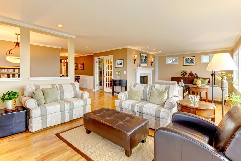 Open Floor Plan living room and dining room