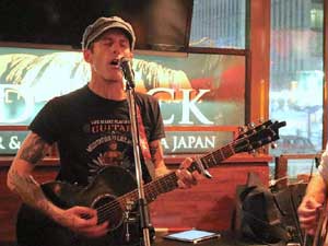 Tom Fallon Live at The Rock Nagoya