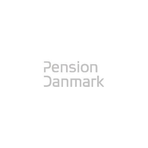 Et logo for pension danmark på hvid baggrund.