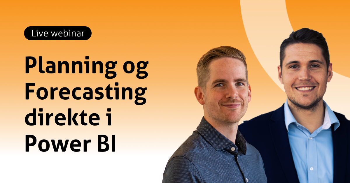 En computerskærm og en bærbar computer sidder ved siden af ​​hinanden på et bord.