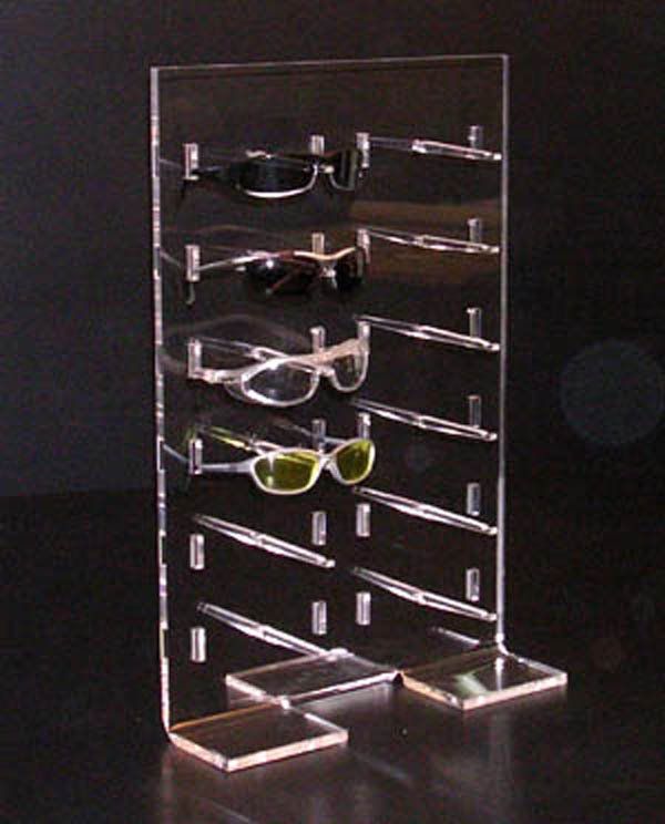 espositori in plexiglass per l'ottica