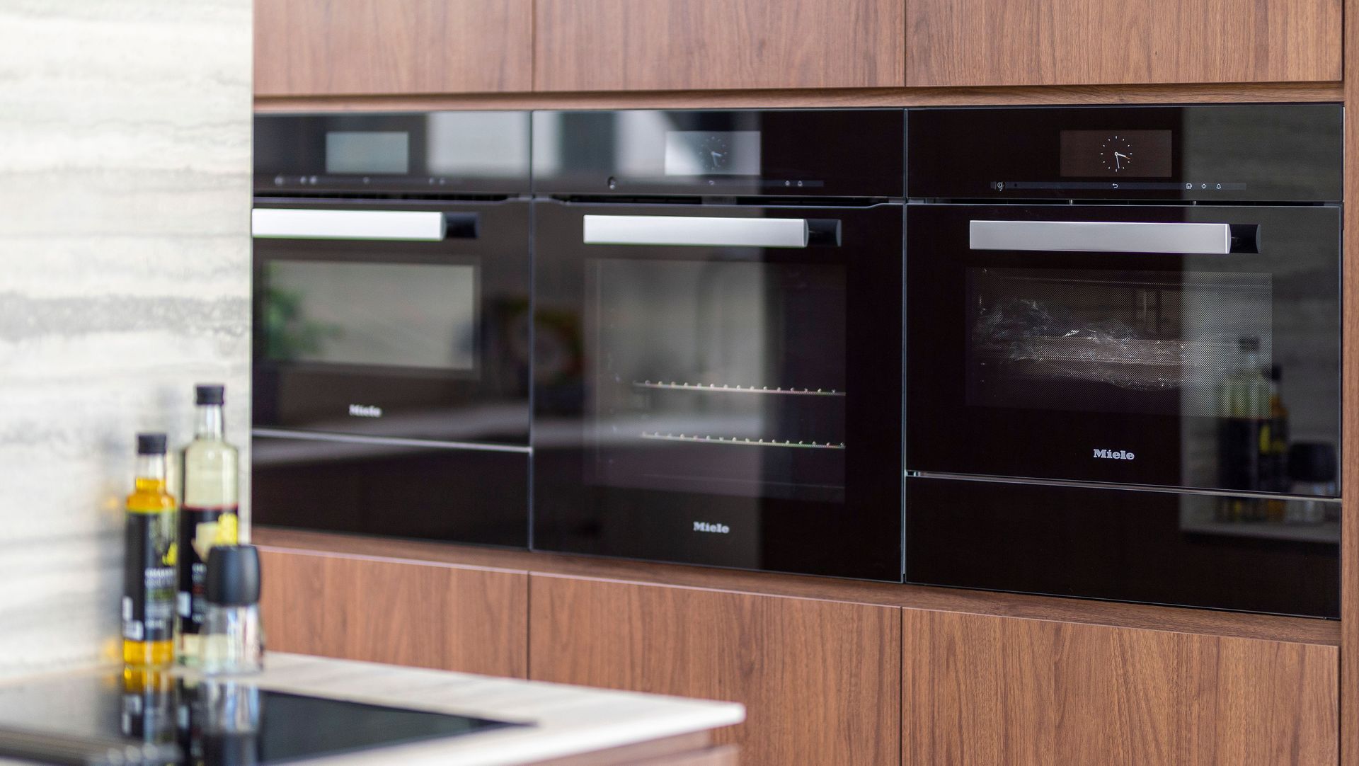 Pkw Kitchen Oven Toasters — Labrador, QLD — Prestige Kitchens