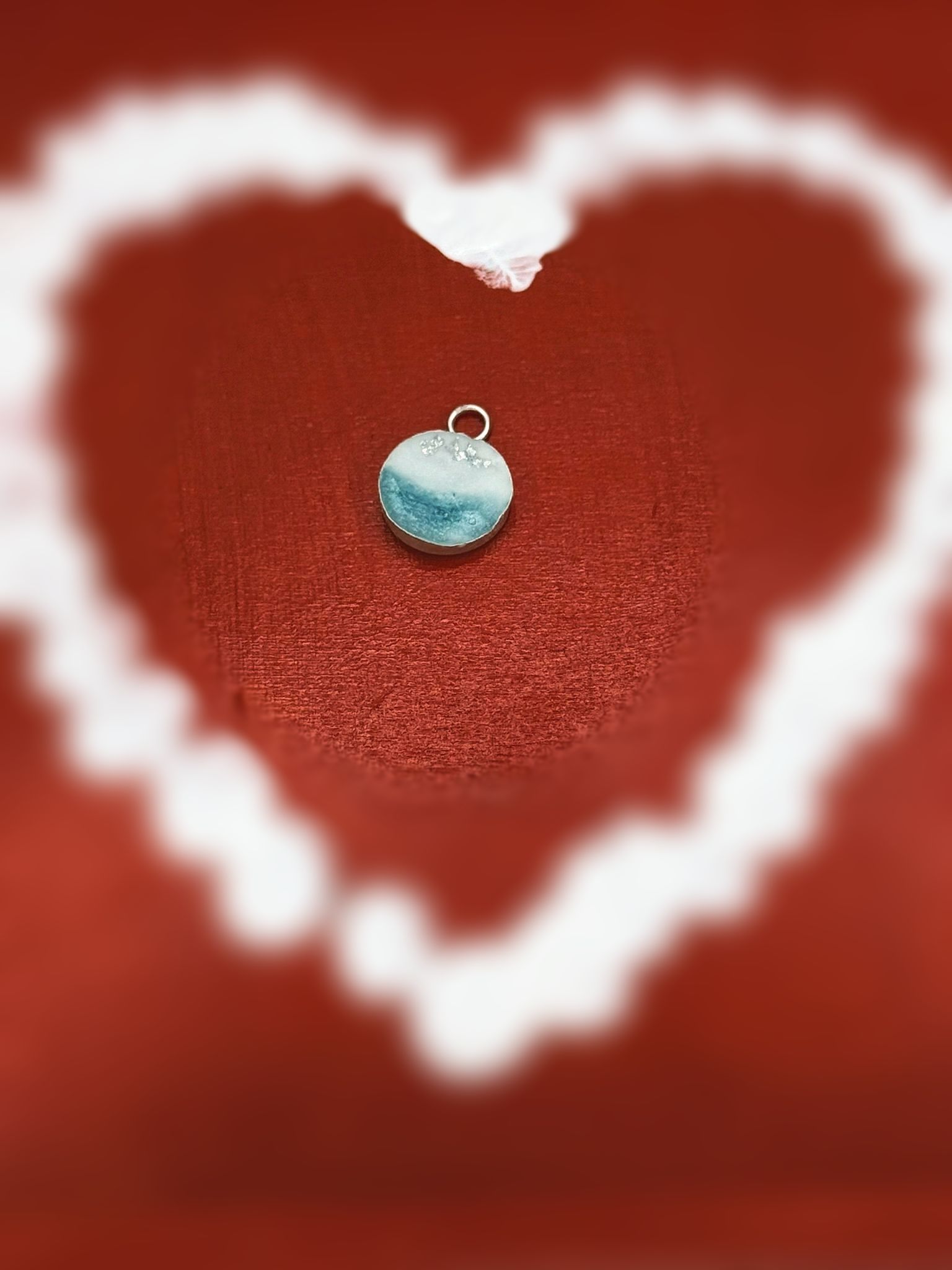 round breastmilk pendant