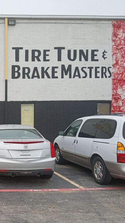 SHOP IMAGE | Tire Tune & Brake Masters