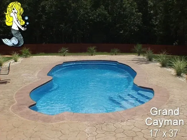 A Grand Cayman swimming pool.