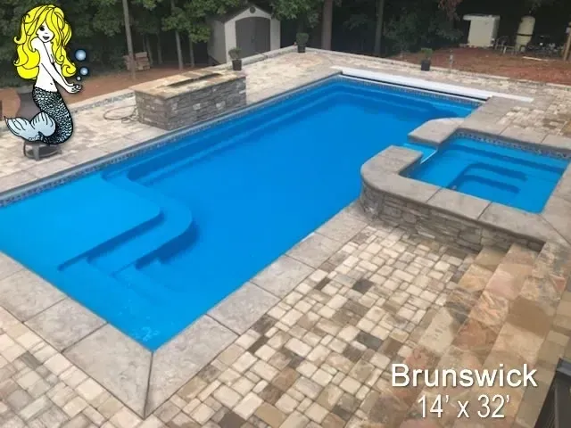 A picture of a large swimming pool.