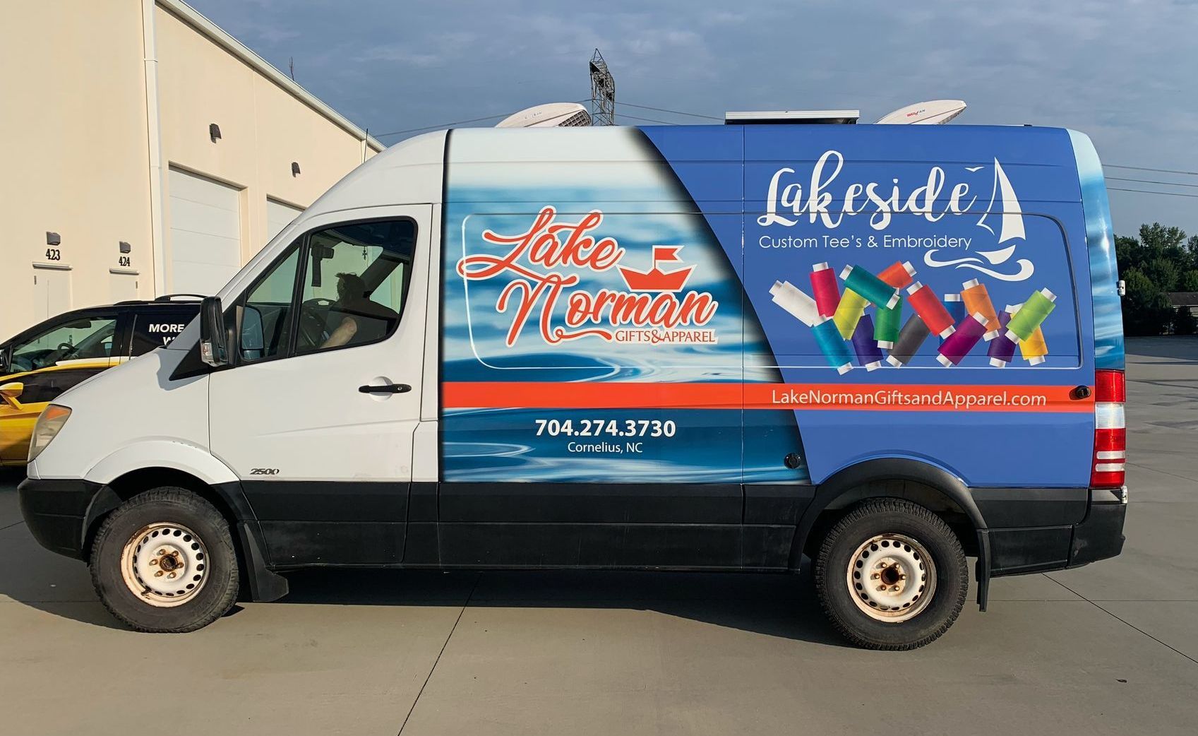 Partial Vehicle Wrap Installer in Raleigh, NC