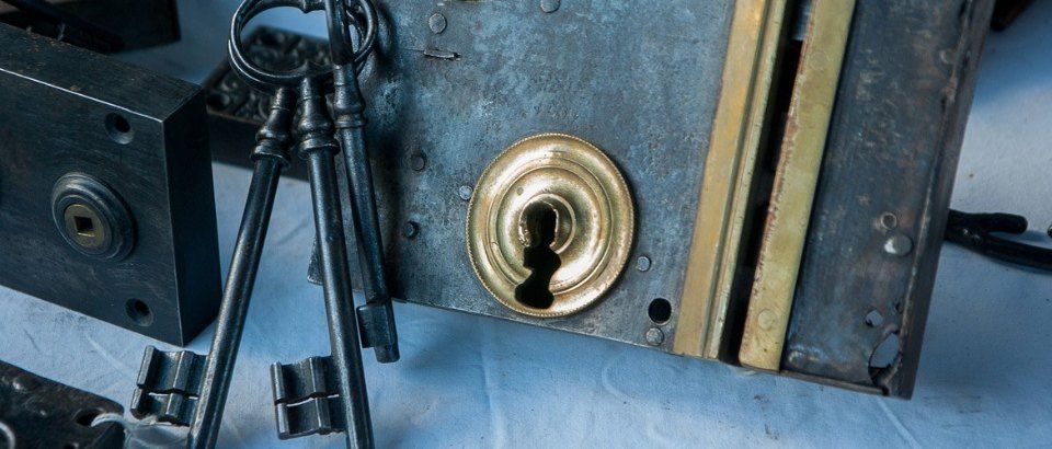 serratura in ferro battuto