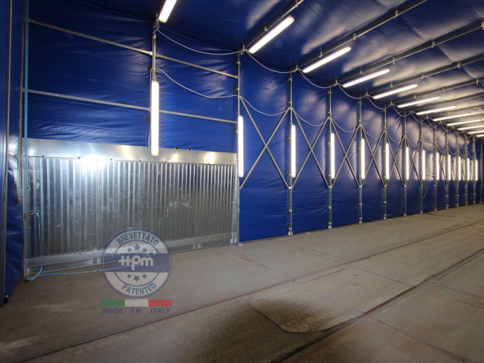 Cabina mobile per metalizzazione passante