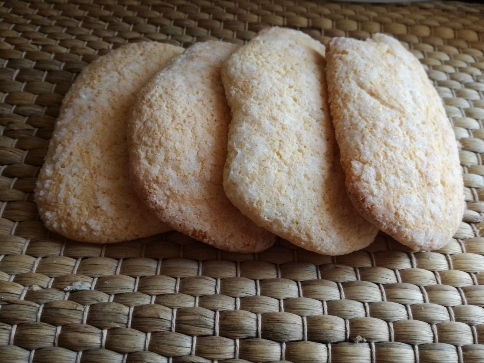 biscotti ricoperti di zucchero