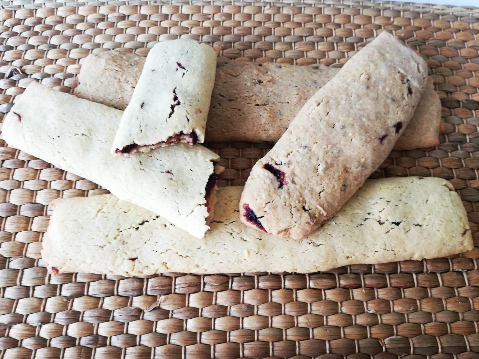 Pasta frolla con farina di farro e pasta frolla semplice
