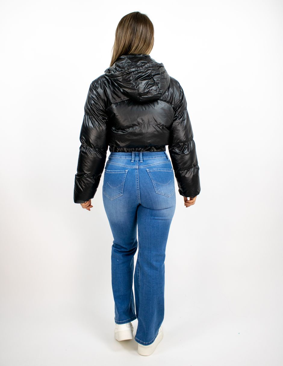 Chamarra Furor Crop Con Capucha Poliester Poliuretano Negro Shiny