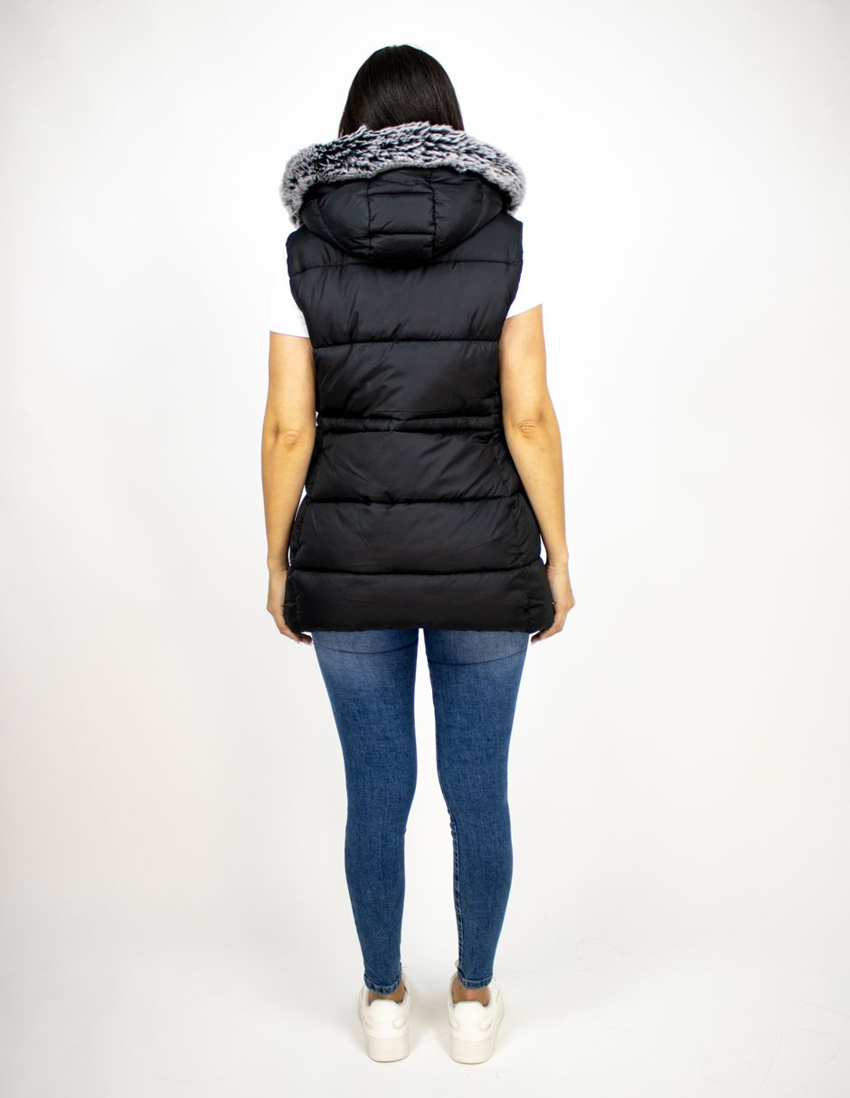 Chaleco Furor Puffer Largo Capucha Con Peluche Regular Fit Poliéster Negro