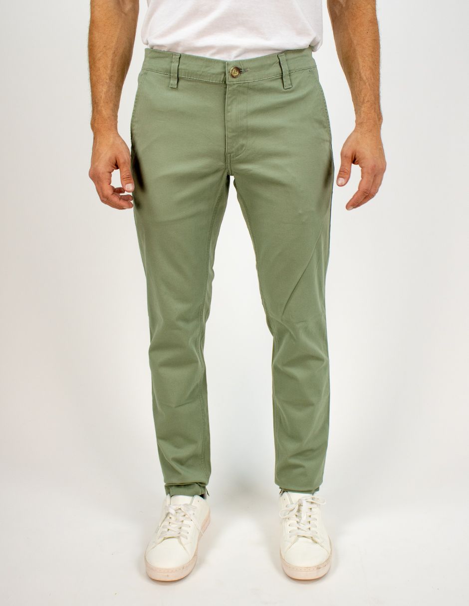 EXCLUSIVO SUBURBIA CHINORCOLIVO Pantalón Furor Chino Gabardina Olivo