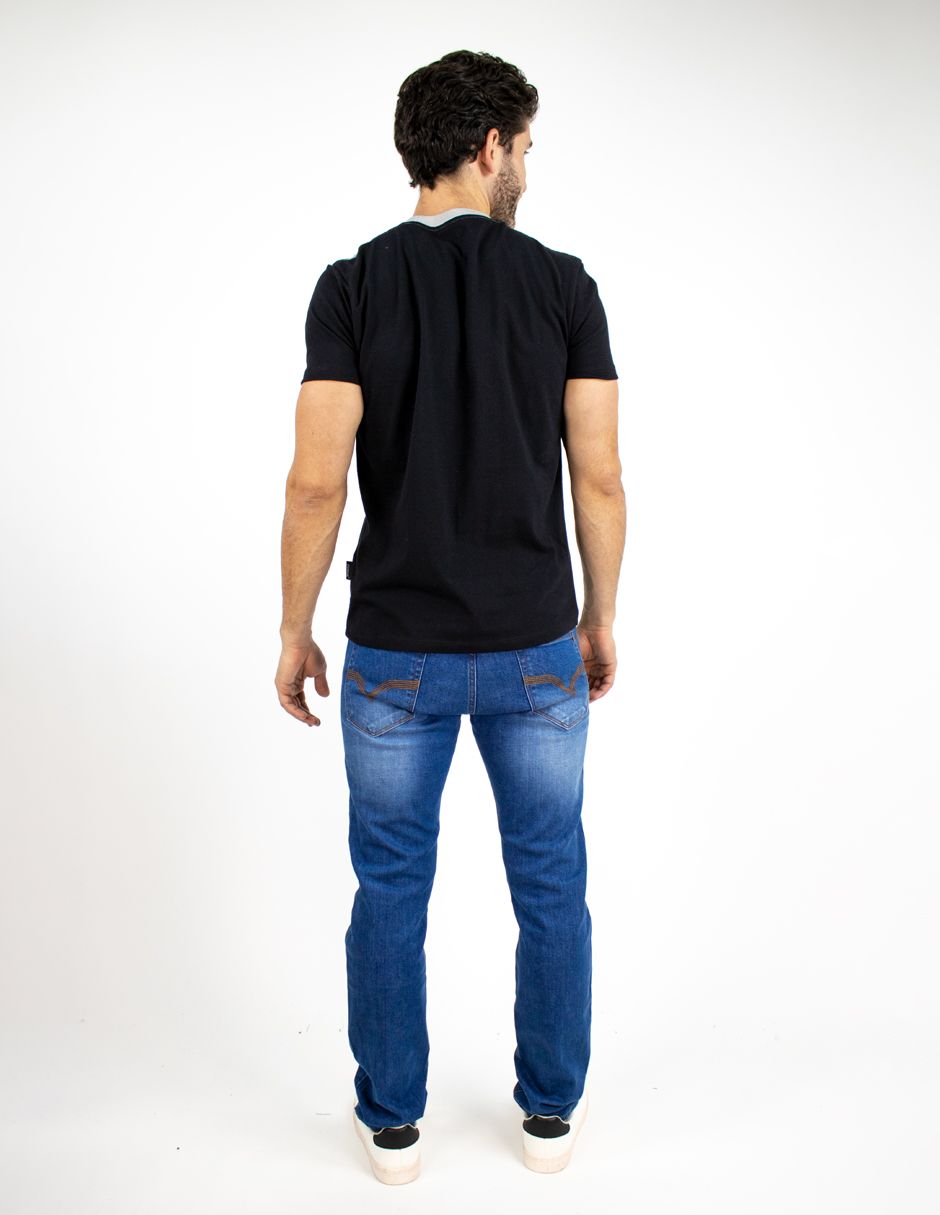 EXCLUSIVO SUBURBIA STYLEN Playera Furor Manga Corta Chifón Slim Negro Combinado