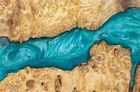 Picture of a resin in a lab setting