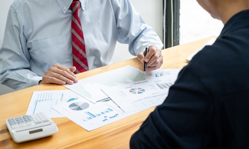 The Difference Between Insurance and Bonds – For SMB Owners