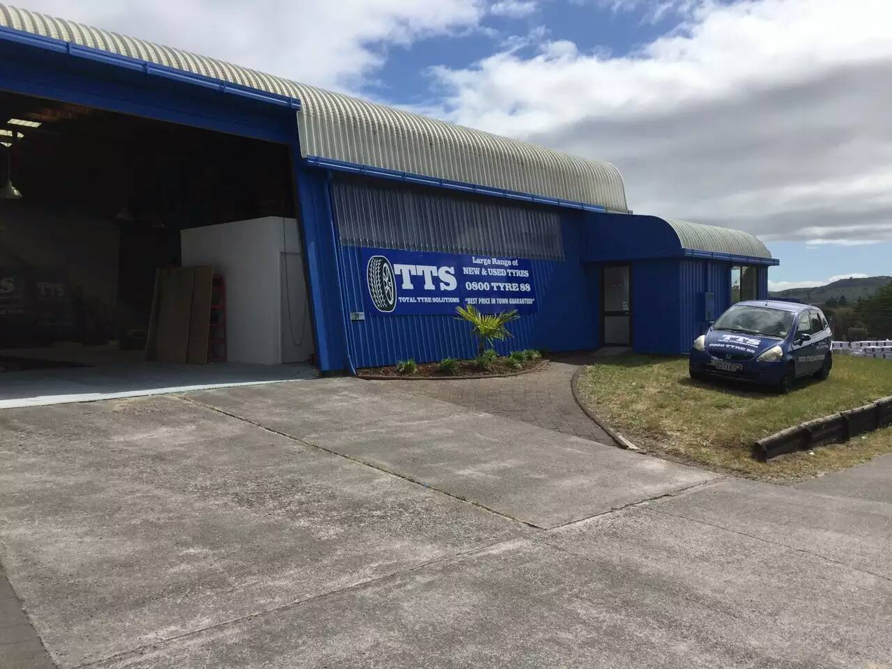 Total Tyre Solutions company offer the right set of tyres in Rotorua
