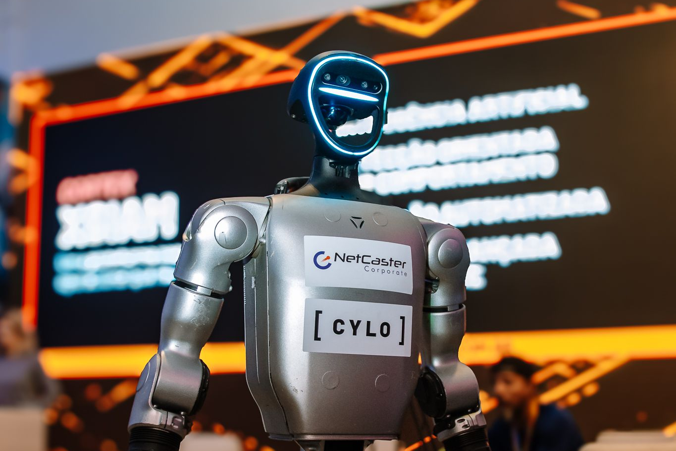 Assista ao vídeo oficial