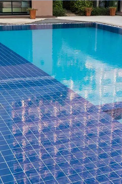 Tiled pool