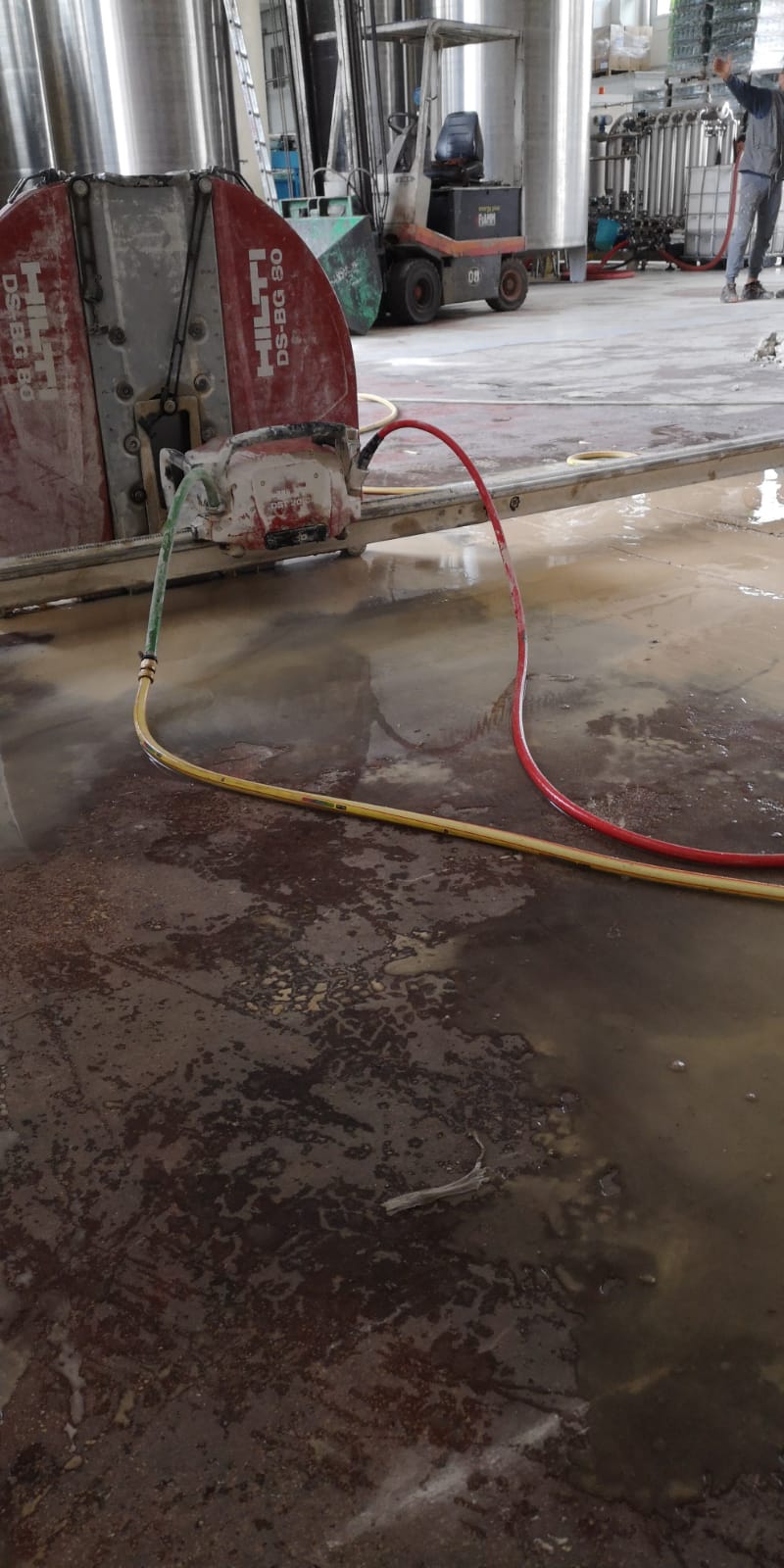 Lavori di pavimentazione