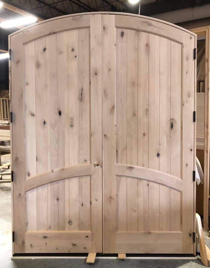 Knotty Alder double door unit