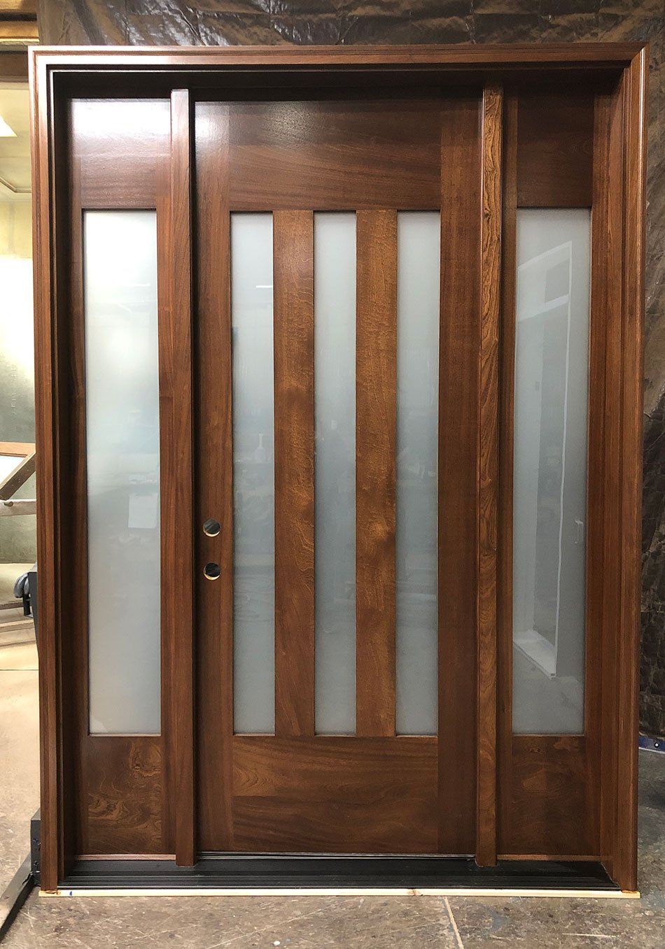 Mahogany door, acid etch glass Finish in chappo