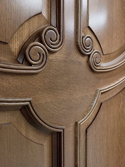 Ayers #28668
Quarter/Rift White Oak
Custom applied mouldings replicating a door customer saw in Italy
Ashley Norton mortise lock
Finished in Chappo
East Hampton, NY