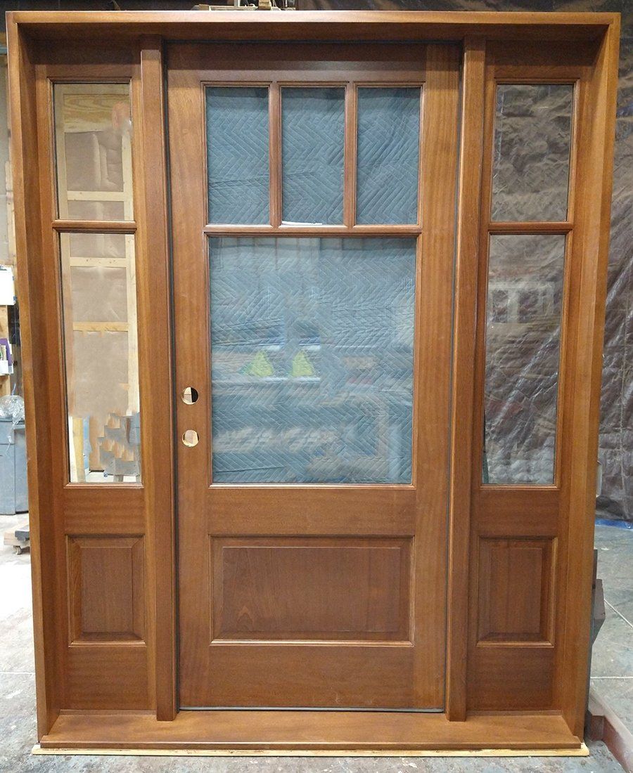 #26940 Delong  Mahogany with Saddle finish