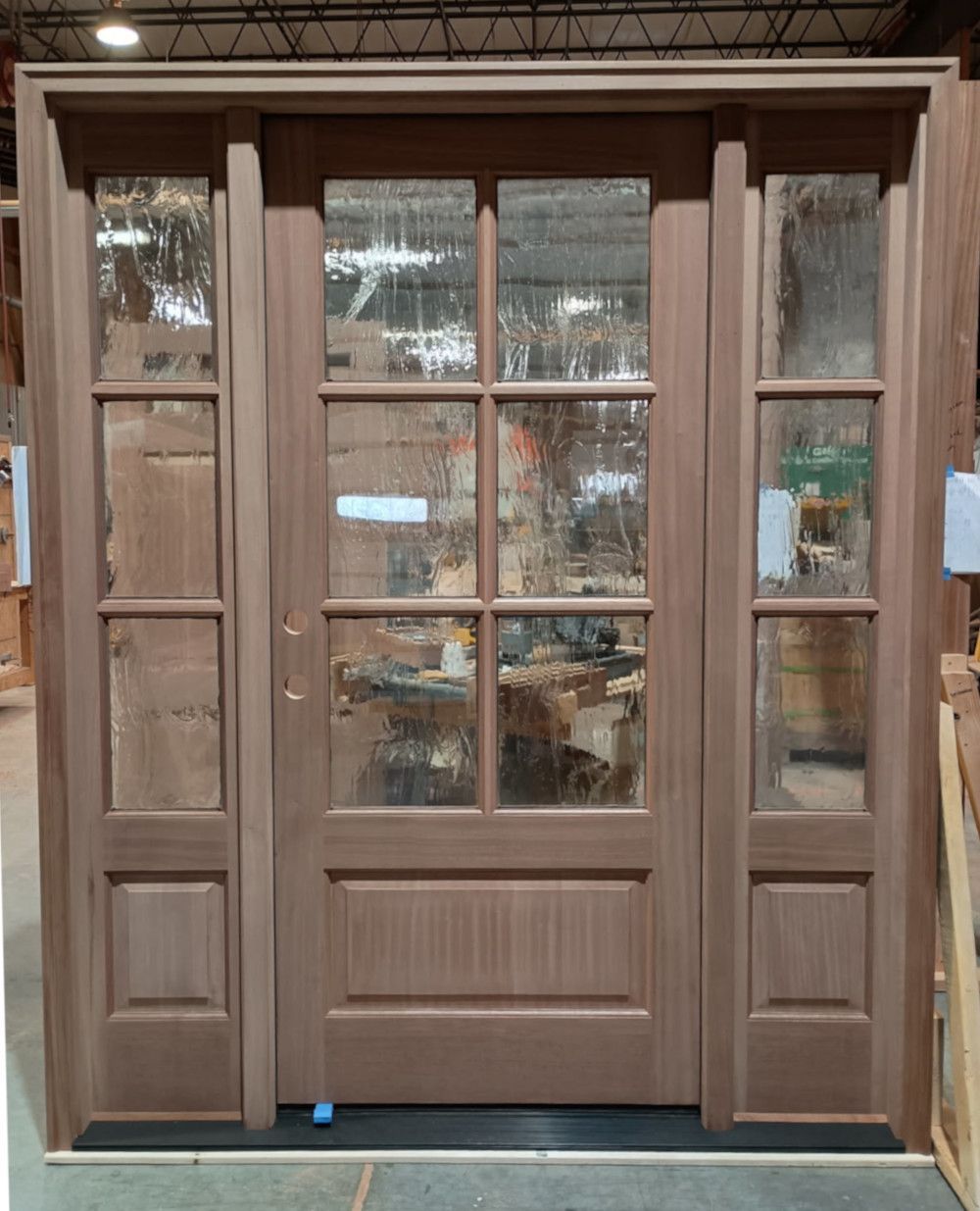 Diorio #29050
Mahogany door
Customer supplied their own glass (Winterlake)
Westfield, NJ