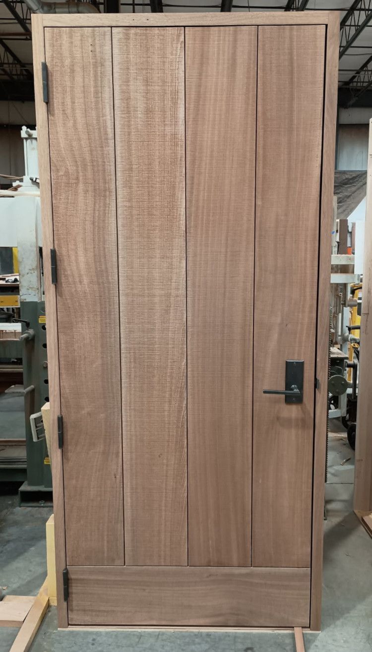 Hoar Construction #29117
Rough sawn Mahogany flush door – 90 minute fire rated
Homewood, AL