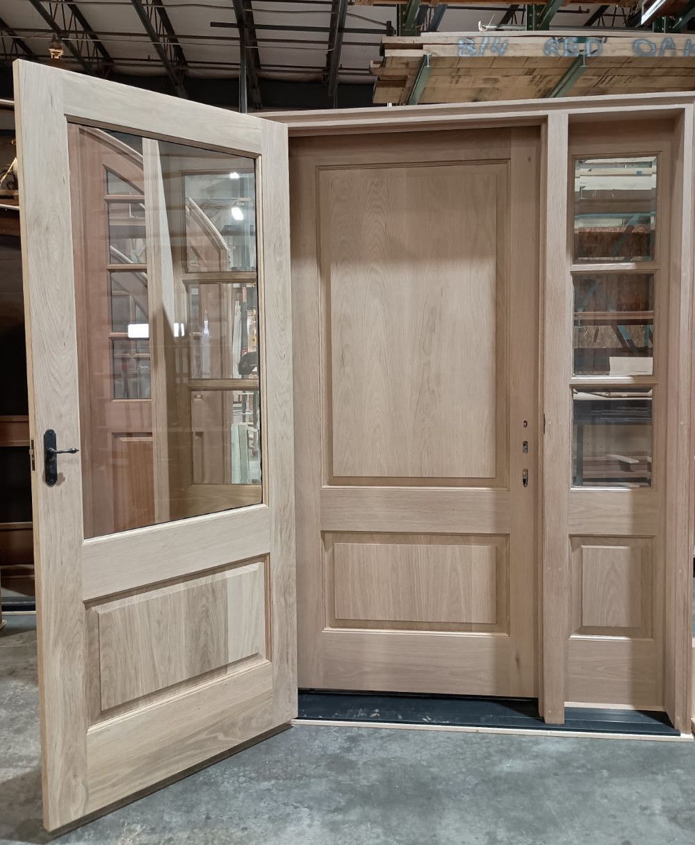 Phillips #29077
Flat sawn White Oak unit with storm door
Beford, VA