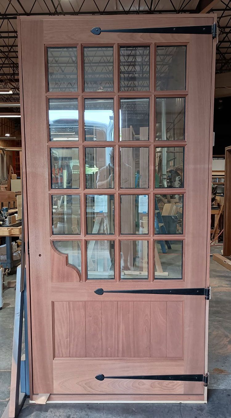 RW Buff #28738
Mahogany door units
Custom fabricated strap hinges
Canadensis, PA