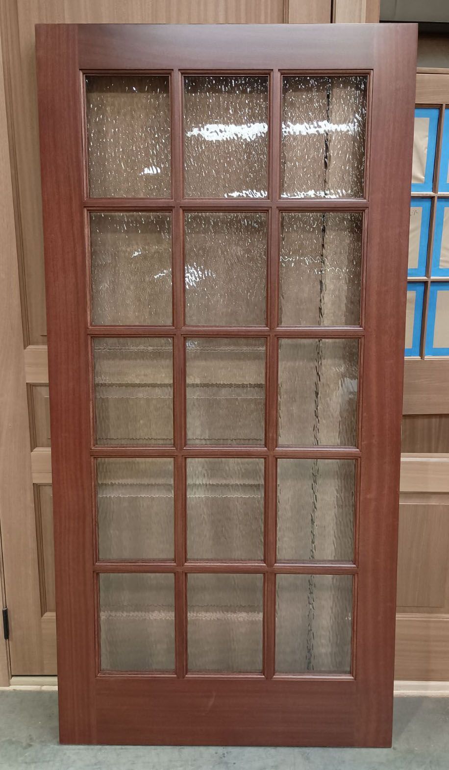 Runowski #28266
Mahogany interior door slab
Water glass
Finished in bordeaux