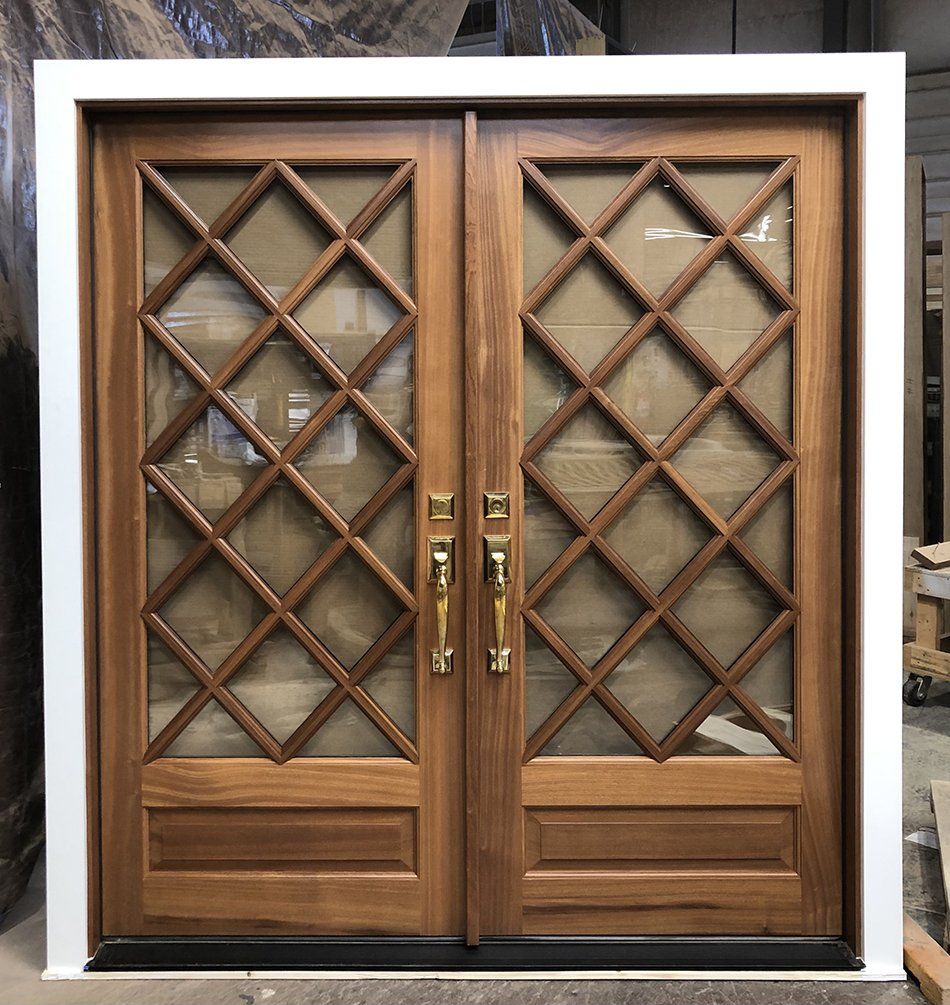 Diamond pattern TDL double doors