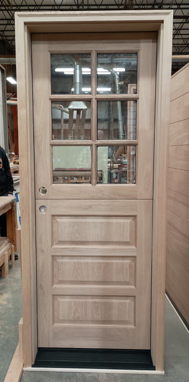 Trapp #29123
Flat sawn White Oak Dutch door
West Cornwall, CT