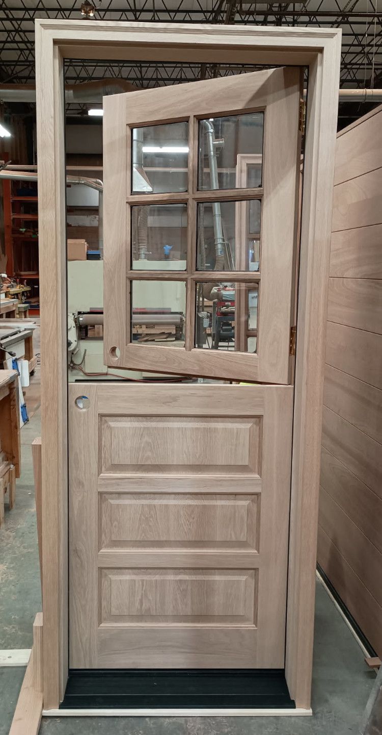 Trapp #29123
Flat sawn White Oak Dutch door
West Cornwall, CT